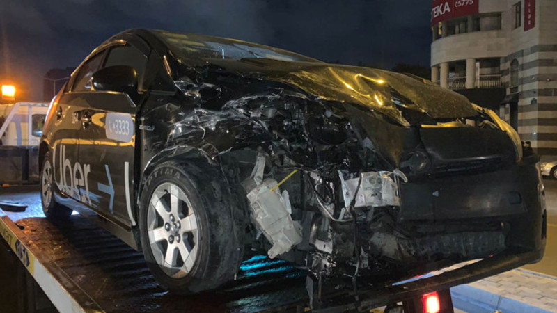 Nərimanov rayonunda “Prius” və “Mercedes” toqquşub