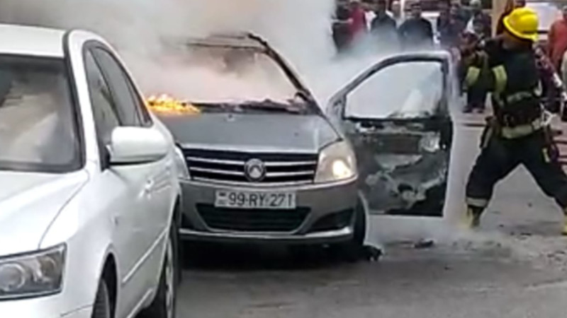 Metronun Nəriman Nərimanov stansiyasının yaxınlığında avtomobil alışaraq yanıb