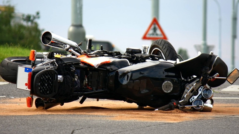 Nərimanov rayonunda xəsarətlə nəticələnən yol-nəqliyyat hadisəsi baş verib