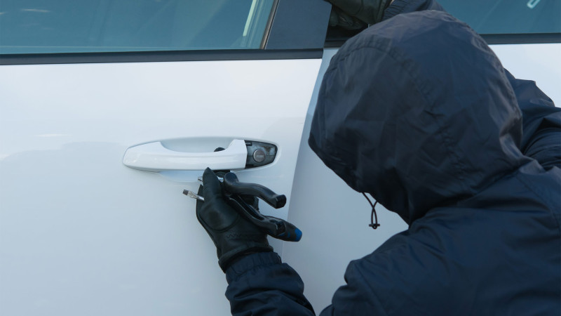 Xətai rayonunda avtomobil qaçıran paytaxt sakini tutulub