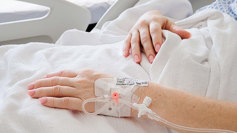 Bakıda 71 yaşlı qadını avtomobil vurub