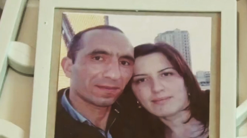 Bakıda qəzada ölən ərinin yoxluğuna dözə bilməyən qadın oğlunu bacısına tapşırıb