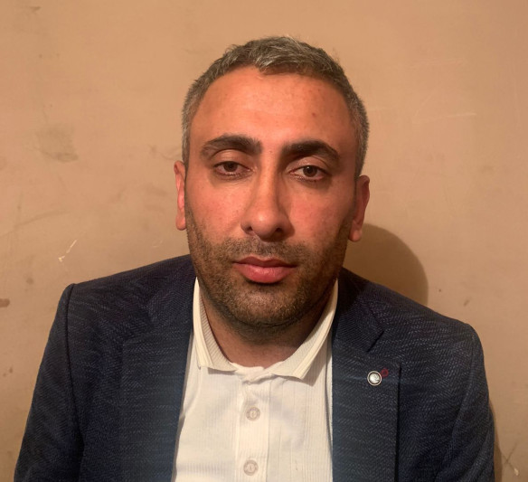 Paytaxtda özünü polis kimi təqdim edən şəxs vətəndaşlardan pul tələb edib