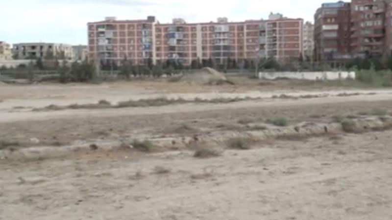 Bakıdakı Cıdır Meydanı yararsız vəziyyətə düşüb