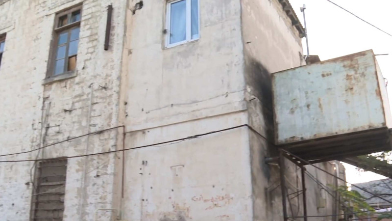 Balaxanı qəsəbəsində yaşayış evi uçmaq üzrədir