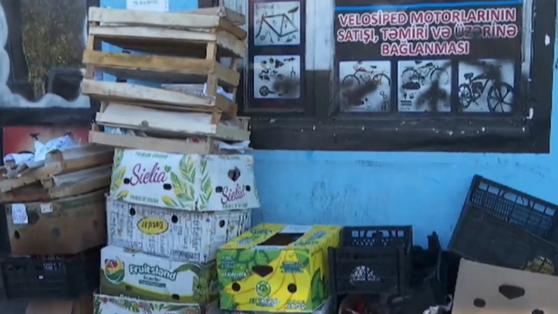 Xətai rayonunda 60-dan çox qanunsuz küçə ticarəti aşkar edilib