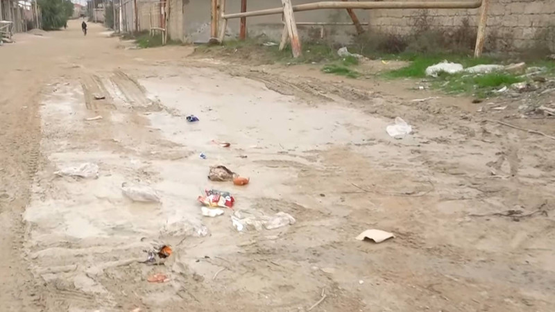 Qala qəsəbəsinin sakinləri yolsuz və içməli susuz qalıblar