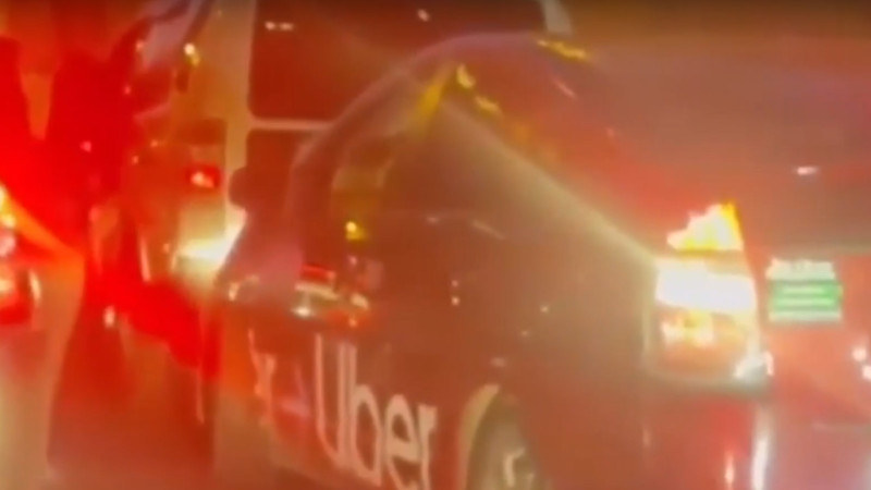 Sükan arxasında yuxulayan “Prius” sürücüsü qəza törədib