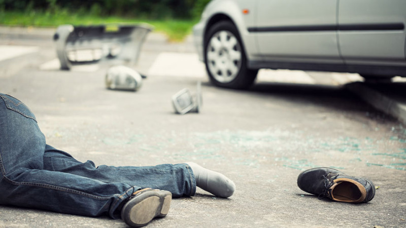 Xətai: Yusif Səfərov küçəsində 2 nəfəri avtomobil vurub