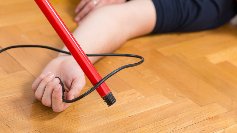 Sabunçu rayonunda 35 yaşlı kişi elektrik cərəyanından ölüb