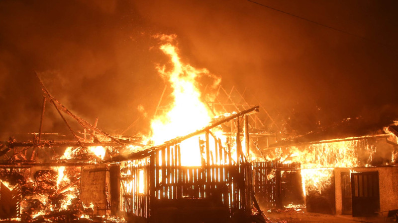 Xətaidə yanğın baş verib