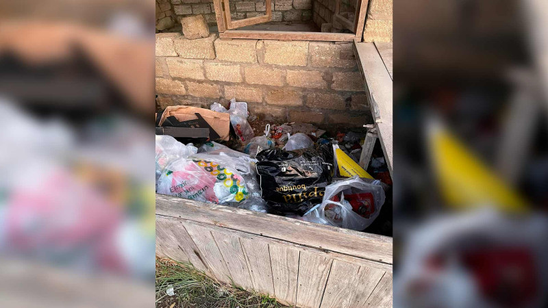 Şağanda sakinlər zibil qutularının olmamasından şikayət edirlər