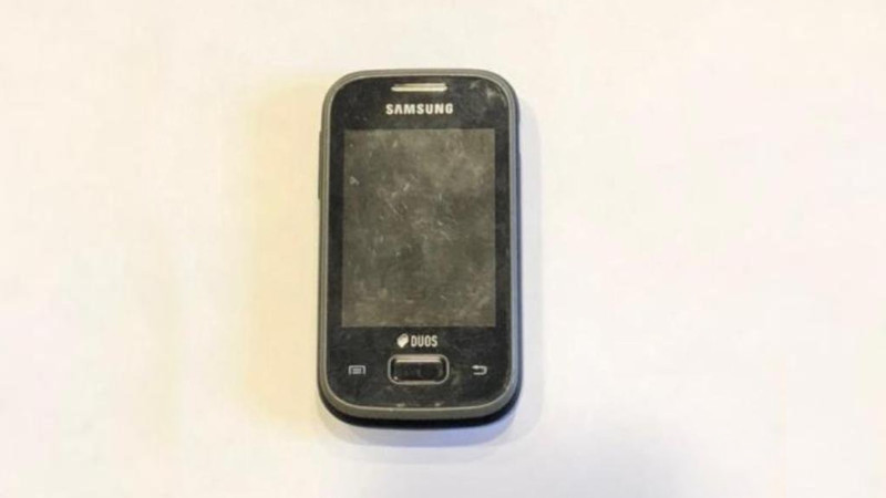 Bakıda vətəndaş qardaşı üçün həbsxanaya telefon keçirmək istəyib