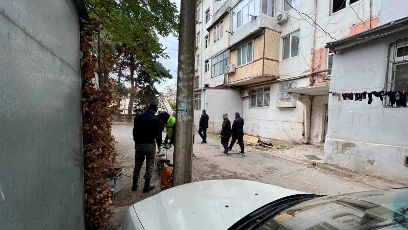 Nəsimi rayonunda daha bir binanın əsaslı təmir işlərinə başlanılıb
