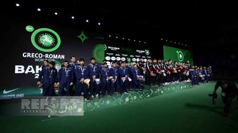 Bakıda keçirilən mötəbər idman yarışının mükafatlandırma mərasimi olub