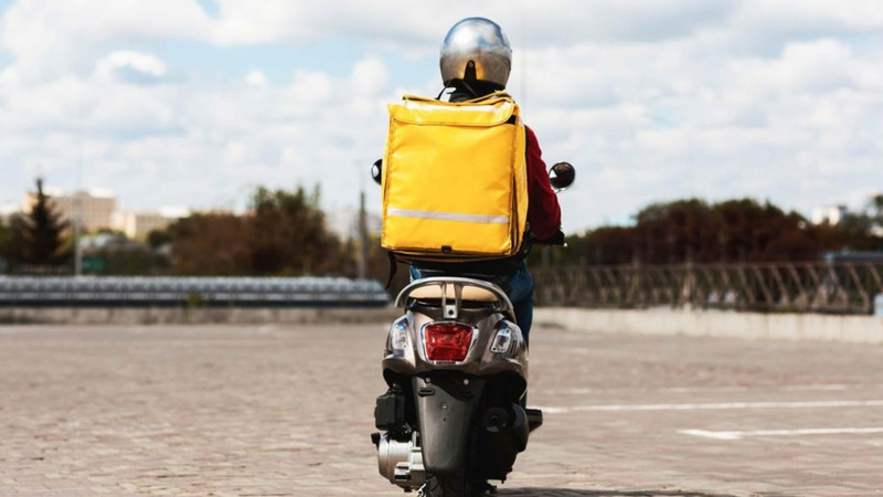 Moped sürücülərindən sürücülük vəsiqəsi tələb olunacaq