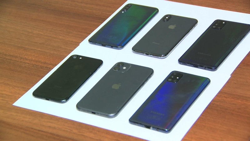 Bakıda taksi sürücülərinin telefonları oğurlanıb