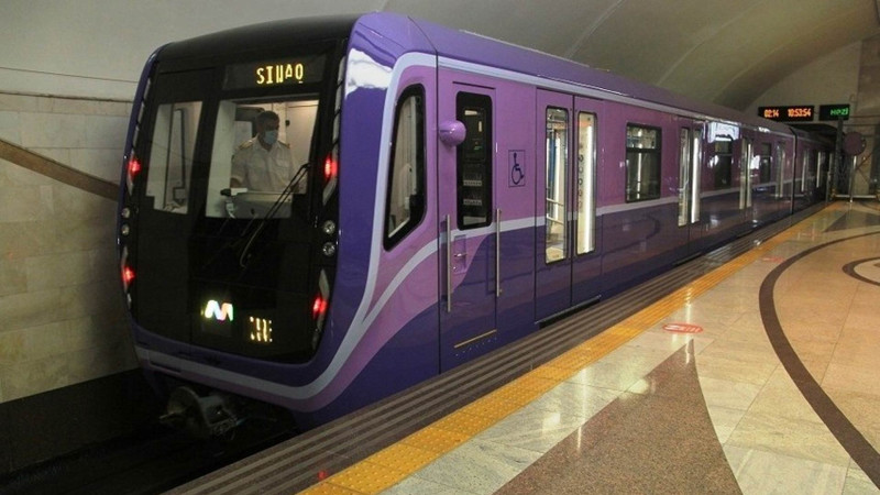 Bakı metrosuna daha 2 ədəd yeni nəsil qatar gətirilib