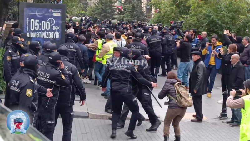 AXCP-nin sədri Əli Kerimli hamını mitinqə gəlməyə çağırsa da, özü gəlmədi