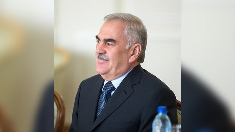 Vasif Talıbovun diplomu saxta çıxdı