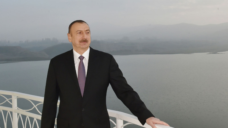 İlham Əliyev Ağ şəhərə gedib