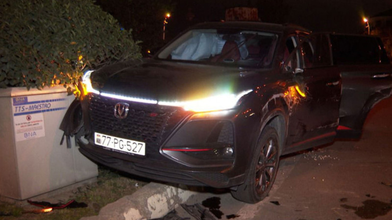 Binəqədi rayonunda “Changan” və “VAZ” toqquşub