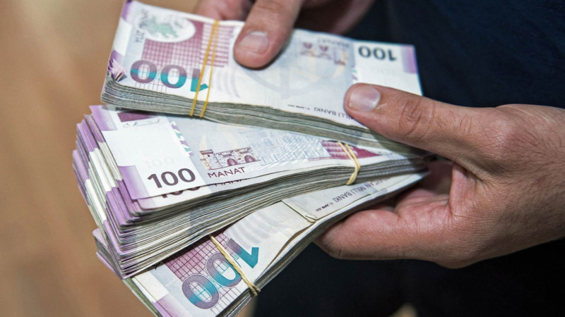 Paytaxtda çalışan müəllimlərin orta aylıq əməkhaqqısı məlum olub