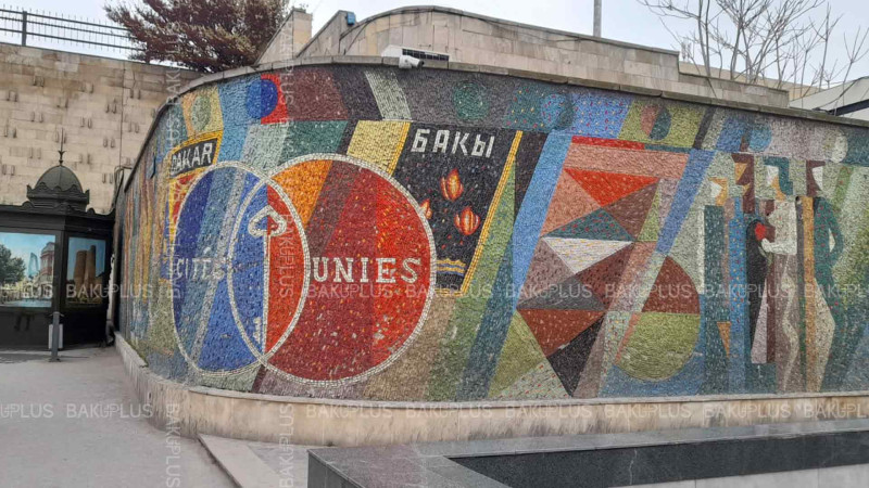 Bakının Afrika ilə əlaqələrini əks etdirən abidə: Dakar meydanı