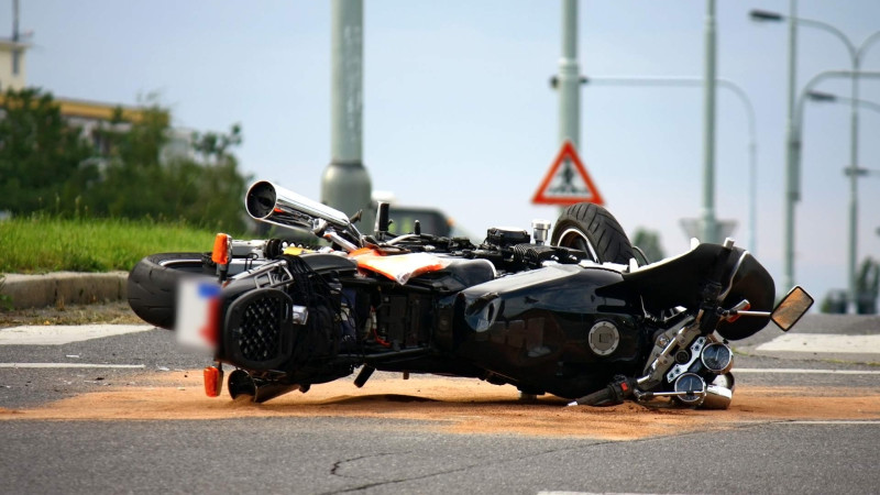 Nəsimi rayonunda piyada motosikletlə vurulub