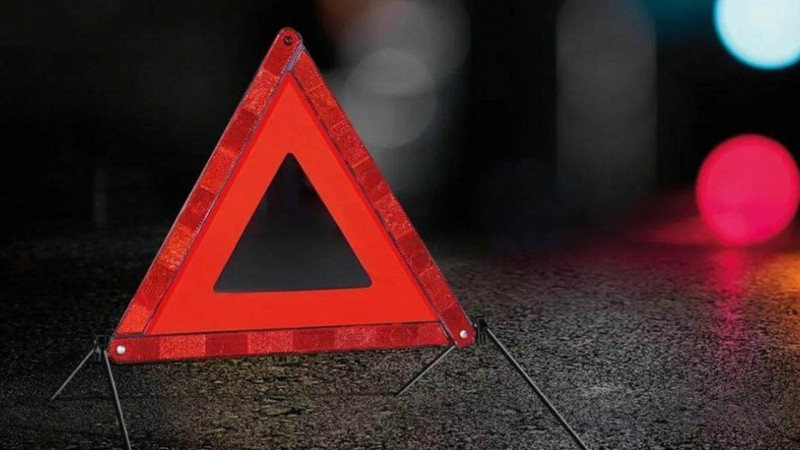 62 yaşlı kişi yolu keçərkən onu avtomobil vurub