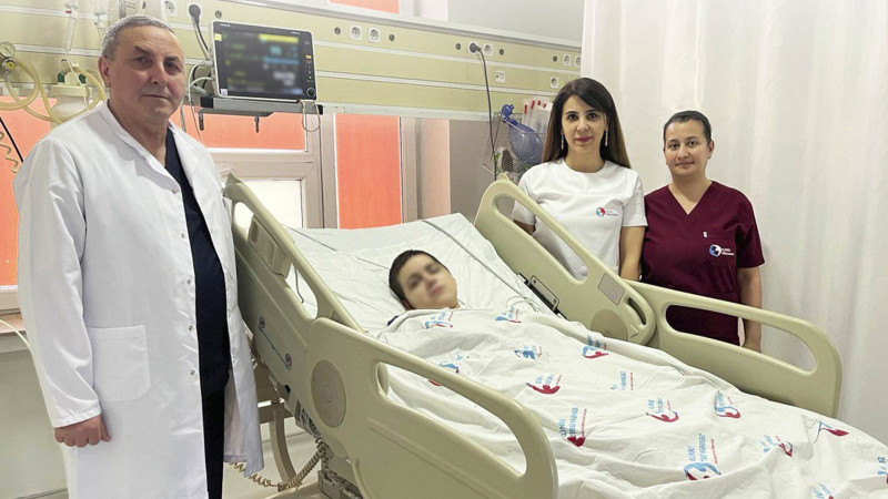 Bakıda qız bir aydan sonra komadan çıxıb