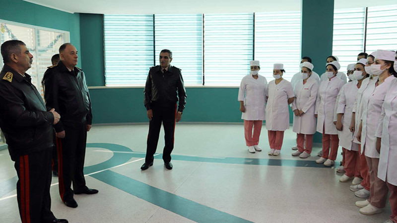 Zakir Həsənov Baş Klinik Hospitalını ziyarət edib