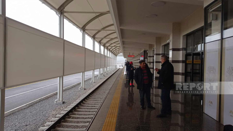 Metronun “Xocəsən” stansiyası ilk sərnişinlərini qəbul edib