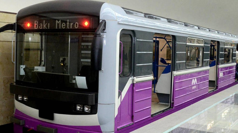 Bakı metrosundan istifadə edənlərin sayı artıb