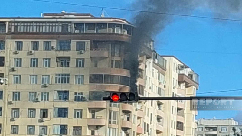 Bakıda çoxmərtəbəli binada baş vermiş yanğın söndürülüb - VİDEO + YENİLƏNİB