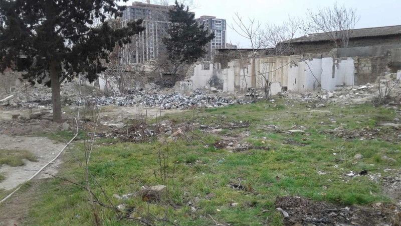 Xətai rayonundakı tullantılarla bağlı İcra Hakimiyyəti reaksiya verib