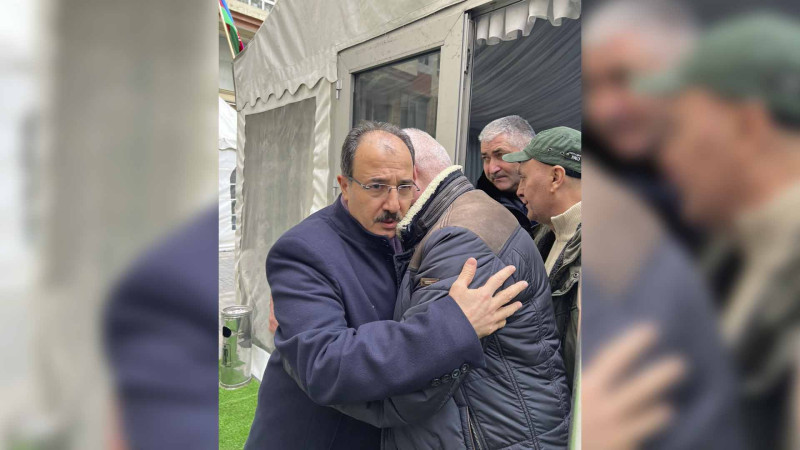 Türkiyənin səfiri şəhid Orxan Əsgərovun ailəsi ilə görüşüb