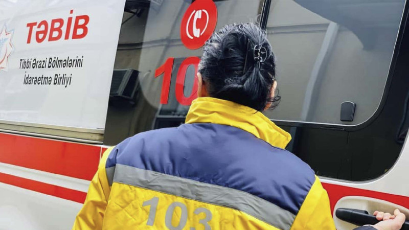 Bakıda qarlı hava şəraiti səbəbindən travma alanların sayı artıb - YENİLƏNİB