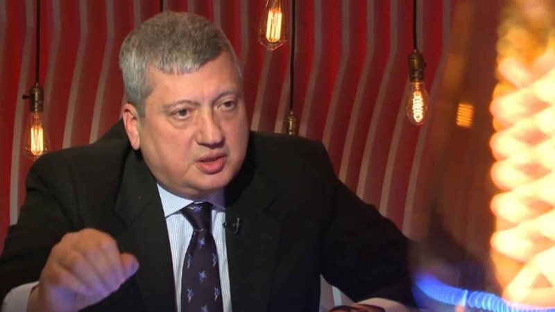 Tofiq Zülfüqarov: “Baş Prokurorluq Səttar Bəhlulzadənin əsərlərinin “eBay”-də satışı ilə bağlı cinayət işi başlamalıdır”