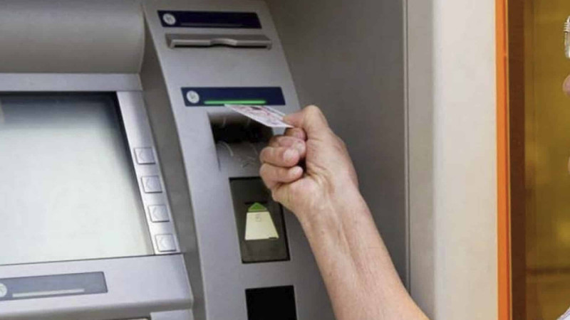 Azərbaycanda minimum aylıq əməkhaqqı artırılıb
