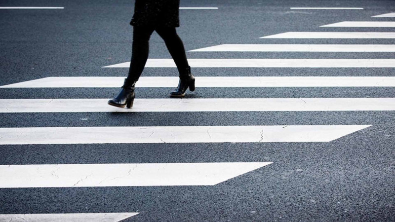 Binə qəsəbəsində 72 yaşlı qadını avtomobil vurub