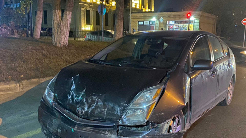 Paytaxtda iki “Prius” toqquşub