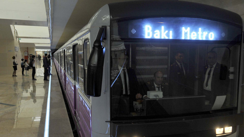 Bakı metropolitenində sərnişin dünyasını dəyişib - YENİLƏNİB