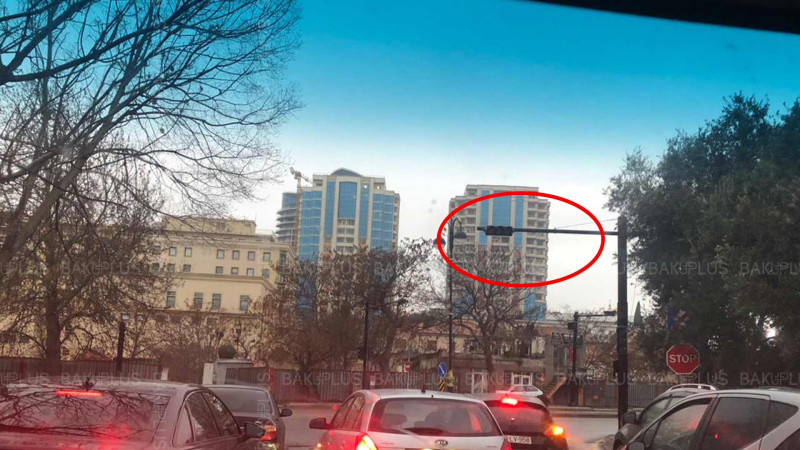 Yasamalın daha bir əsas küçəsində işıqfor işləmir