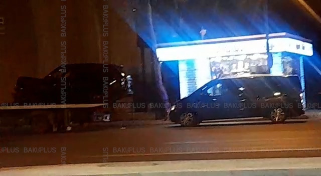 Yusif Səfərov küçəsində “Prius” “Range Rover”lə toqquşub - VİDEO