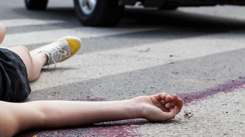 Binə qəsəbəsində avtomobil piyadanı vurub