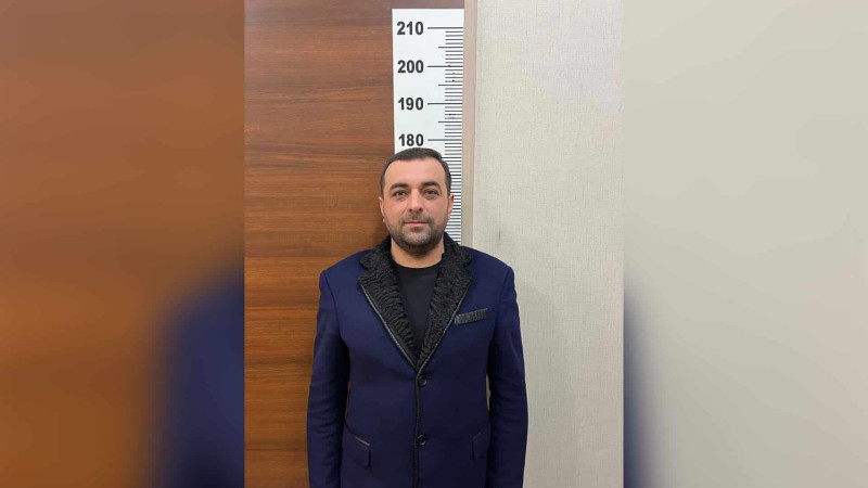 Bakıda daşınmaz əmlak agentliyinin direktoru və əməkdaşları həbs ediliblər