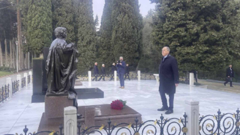 Sergey Lavrov Bakıda səfərdədir