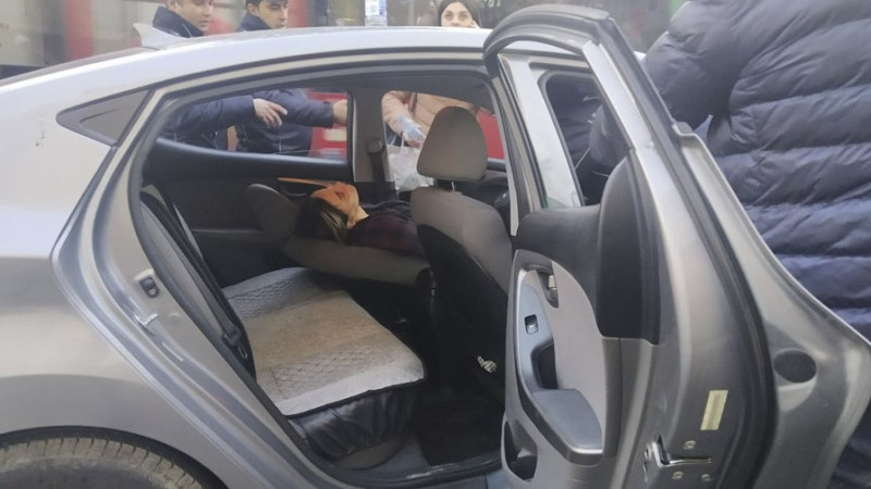 Bakıda qadın sükanın arxasında huşunu itirib