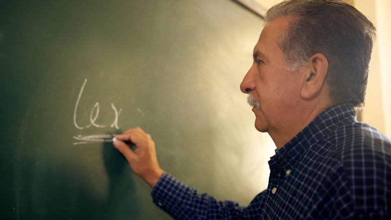 Azərbaycan müəllimlərinin maaşında artım baş verib